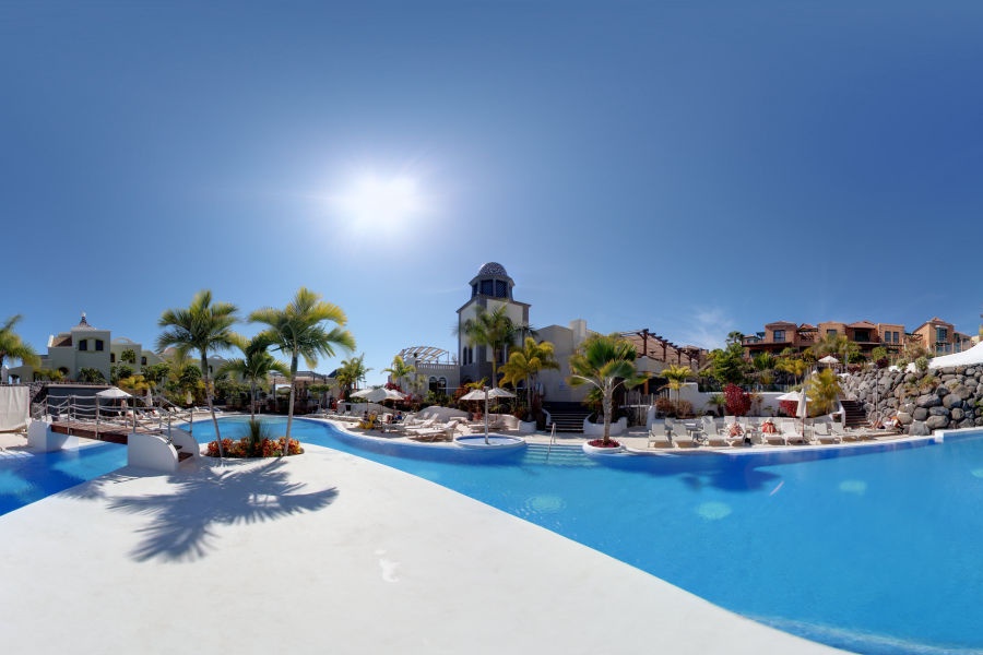 Hotel Suite Villa Maria - piscina panoramico 1.jpg Pool